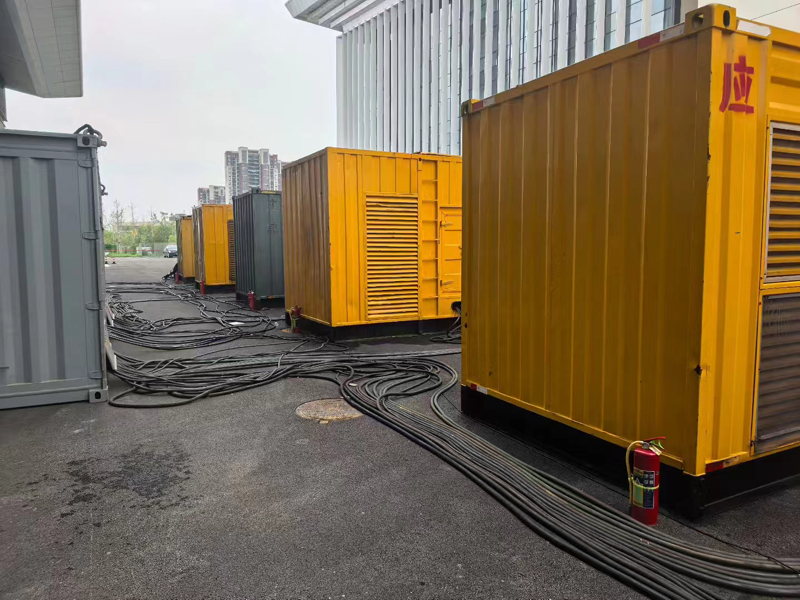 石河子乡不同季节柴油发电机组保养有哪些注意事项?