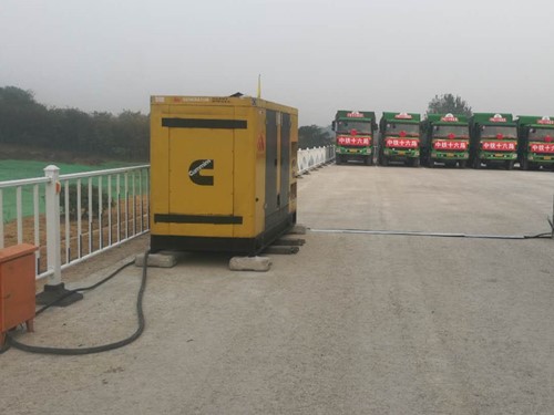 石河子乡电力系统的稳定性和设备兼容性如何影响发电机组的频率规格？