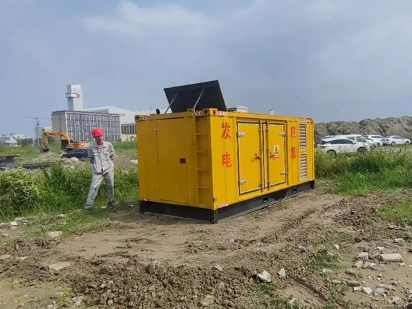 石河子乡200KW柴油发电机机组每小时的油耗量受哪些因素影响？